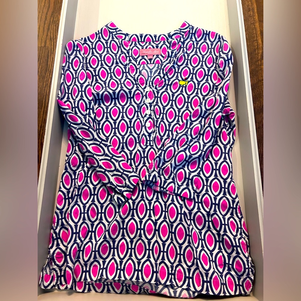 Beautiful MASTERS tunic size XS!